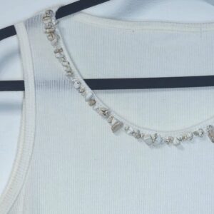 Musculosa mujer piedritas - large